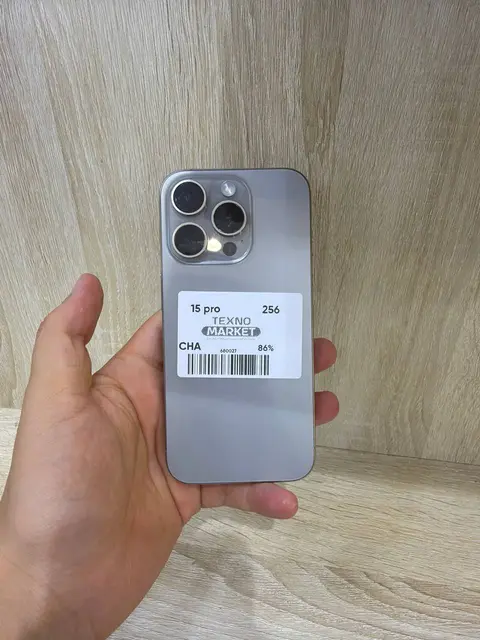 iPhone 15 Pro 256GB