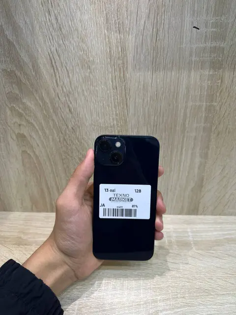 iPhone 13 128GB