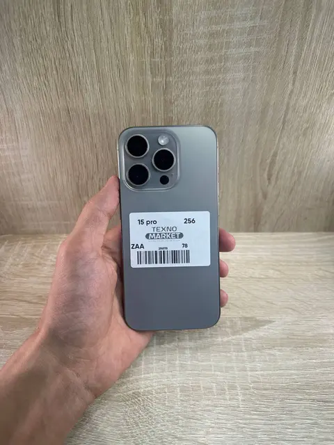 iPhone 15 Pro 256GB