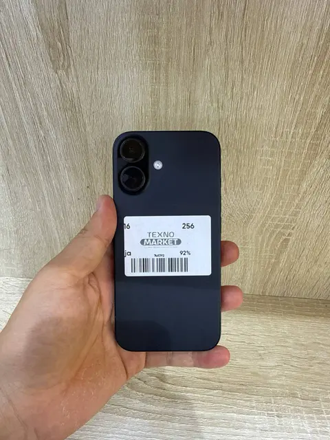 iPhone 16 256GB