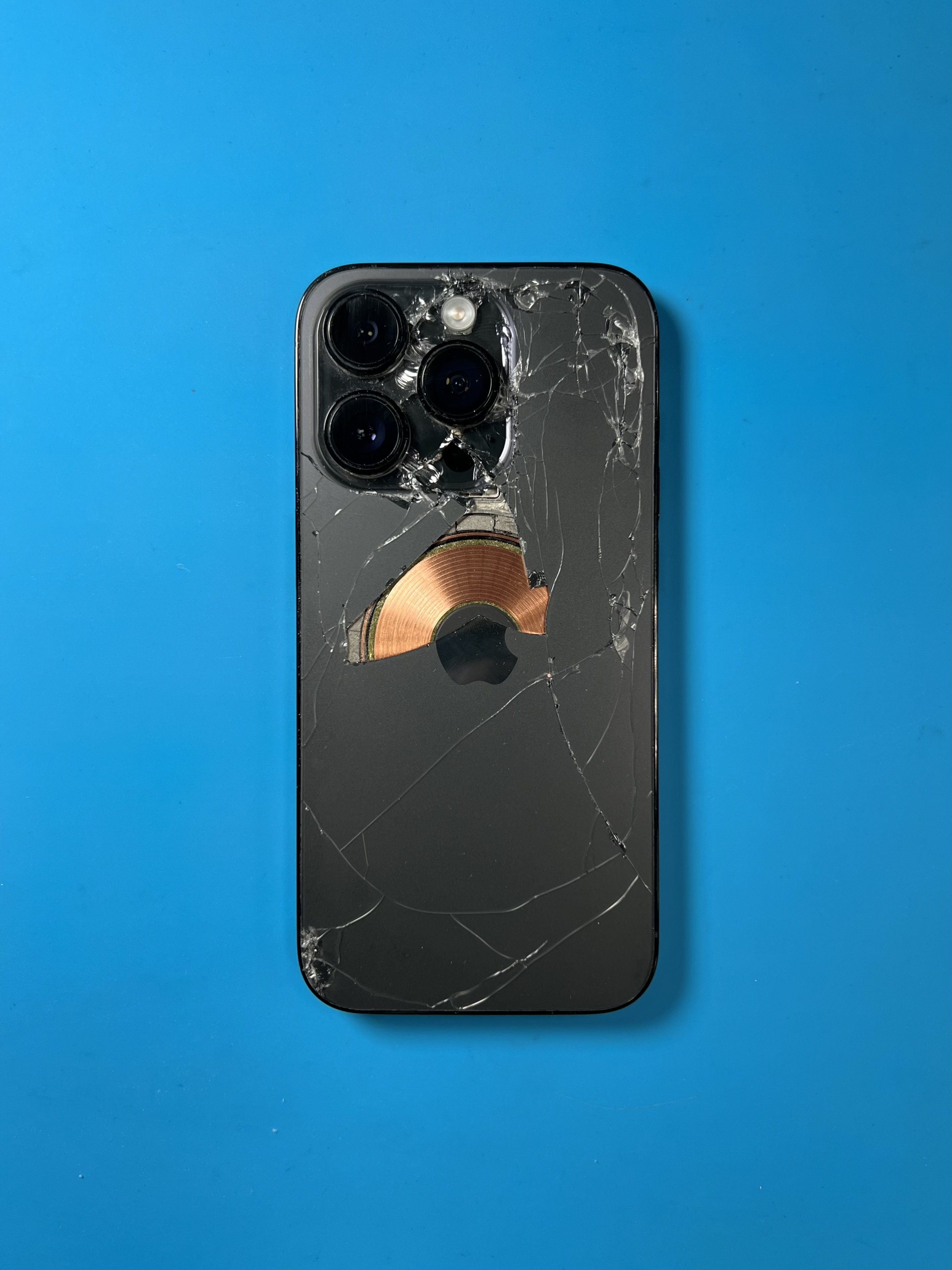 Замена задней панели